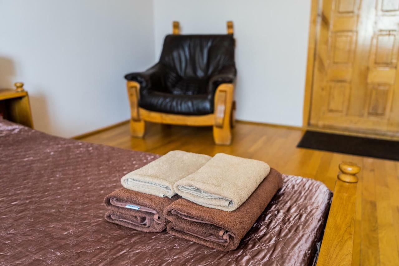 Hostel Villa Roma Lviv Eksteriør bilde