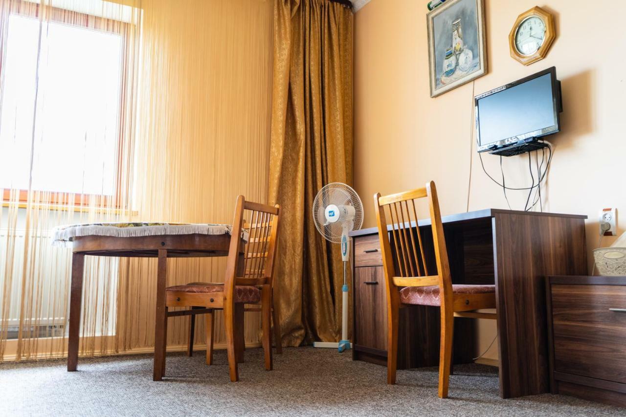 Hostel Villa Roma Lviv Eksteriør bilde