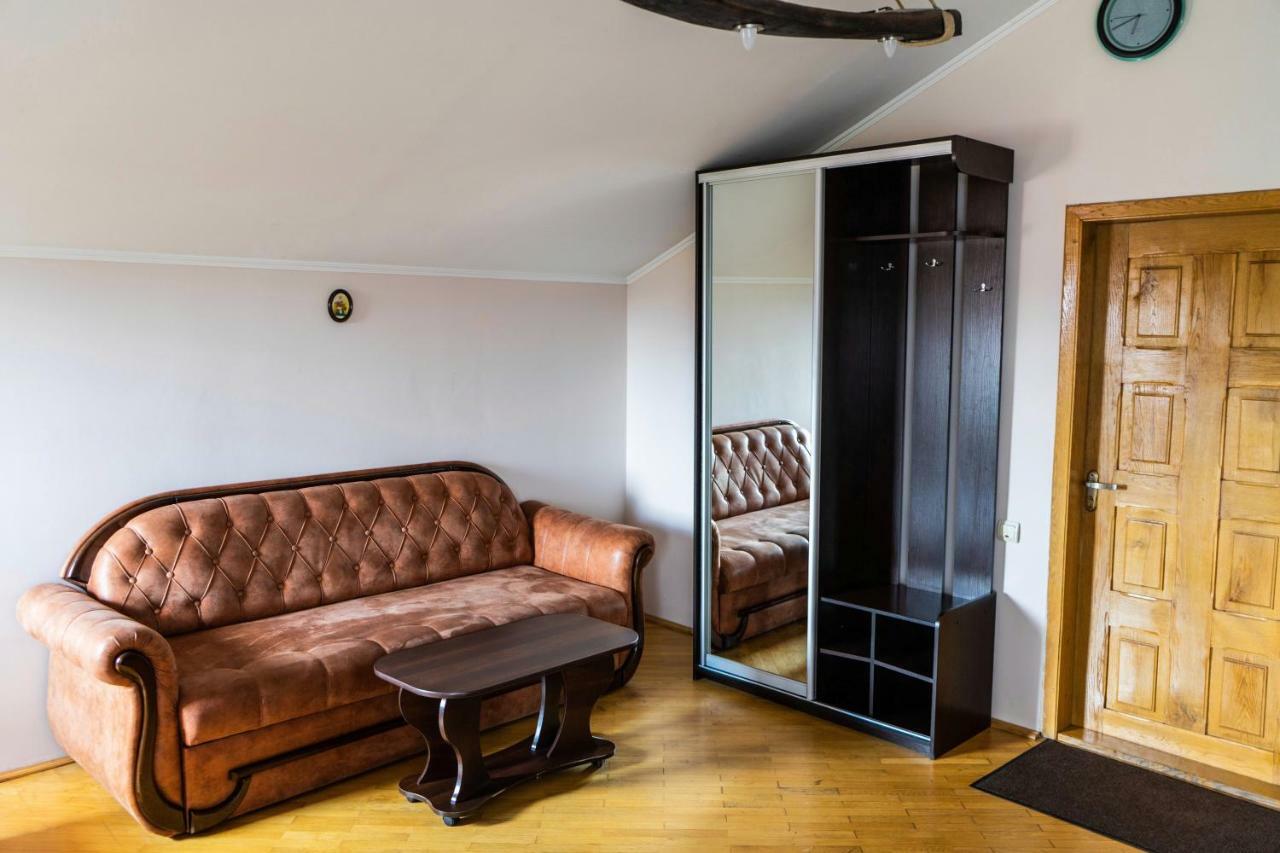 Hostel Villa Roma Lviv Eksteriør bilde
