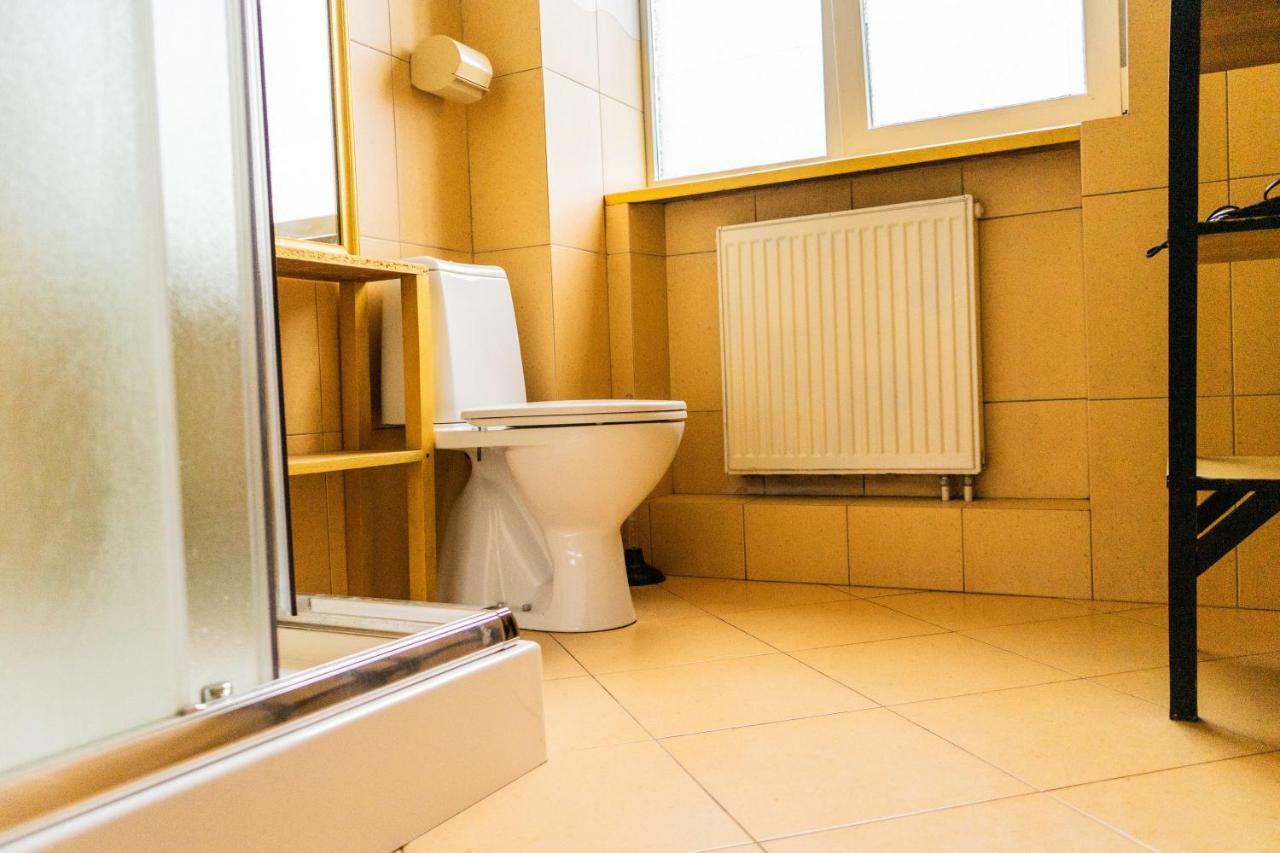 Hostel Villa Roma Lviv Eksteriør bilde