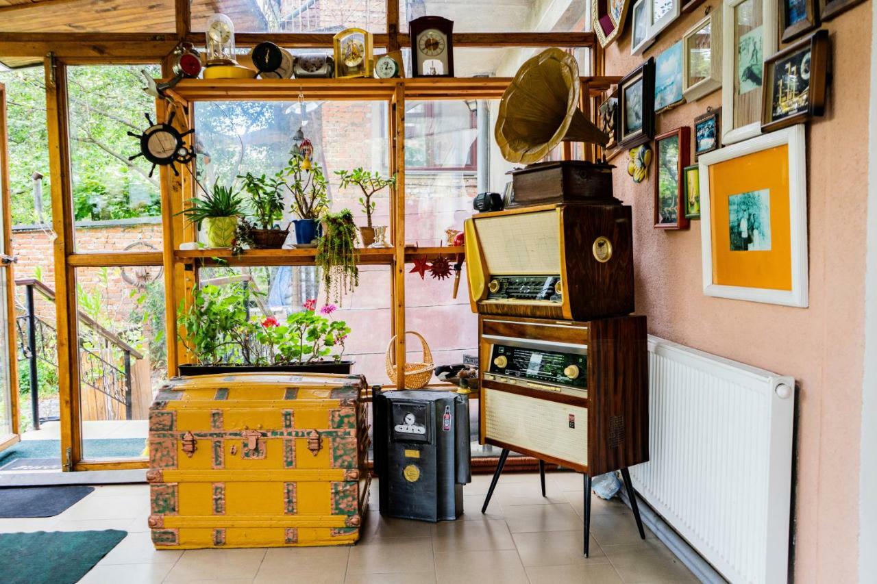 Hostel Villa Roma Lviv Eksteriør bilde
