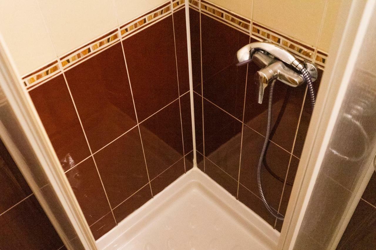 Hostel Villa Roma Lviv Eksteriør bilde